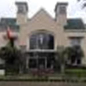 Bumi Ciherang Hotel